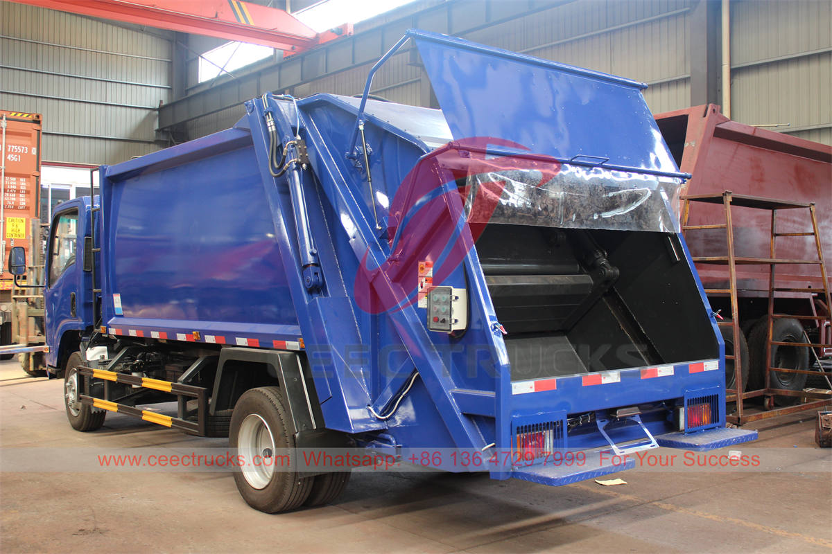 6-колесный грузовик ISUZU для уплотнения отходов