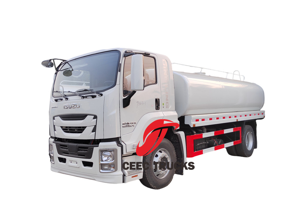 Isuzu GIGA potable water service truck 