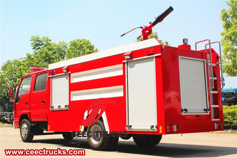 Isuzu 600P fire truck