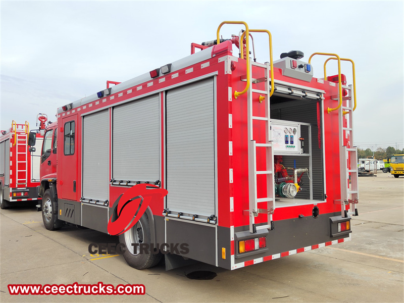 Isuzu 10tons foam fire tender