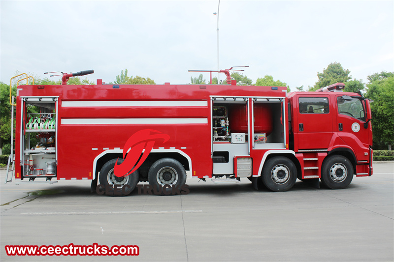 Isuzu Giga police dry powder fire truck 