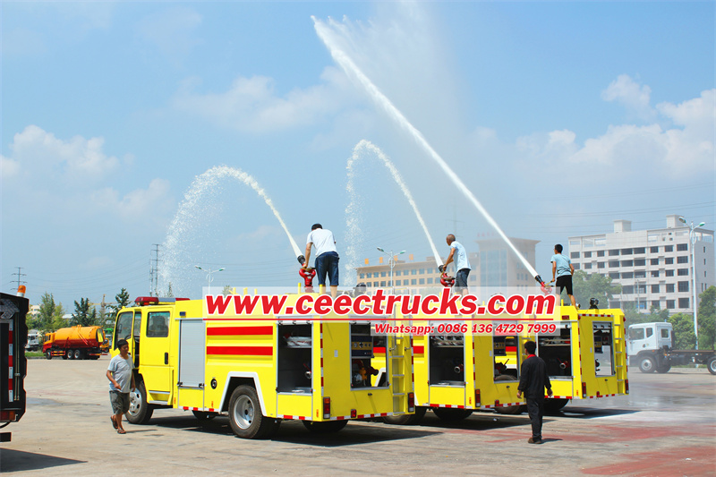 ISUZU NPR police fire water truck