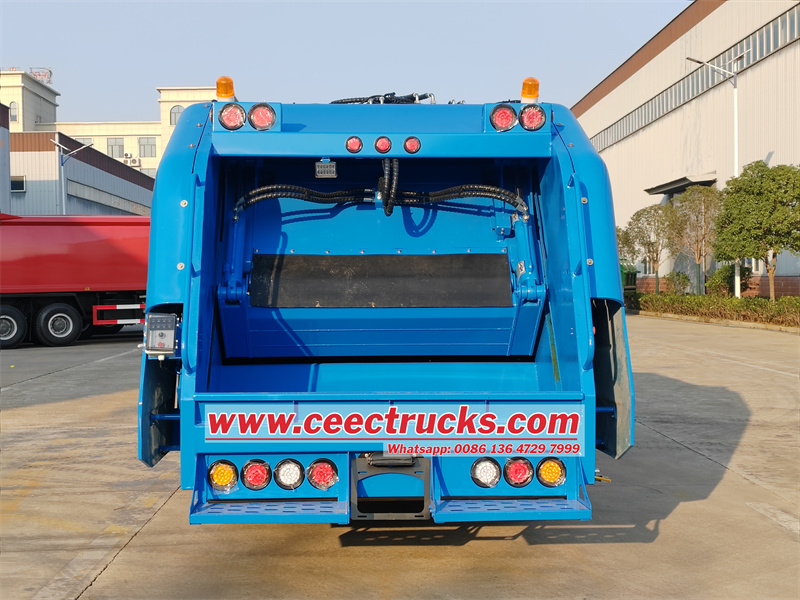 Isuzu ELF 600P rear loader compactor truck