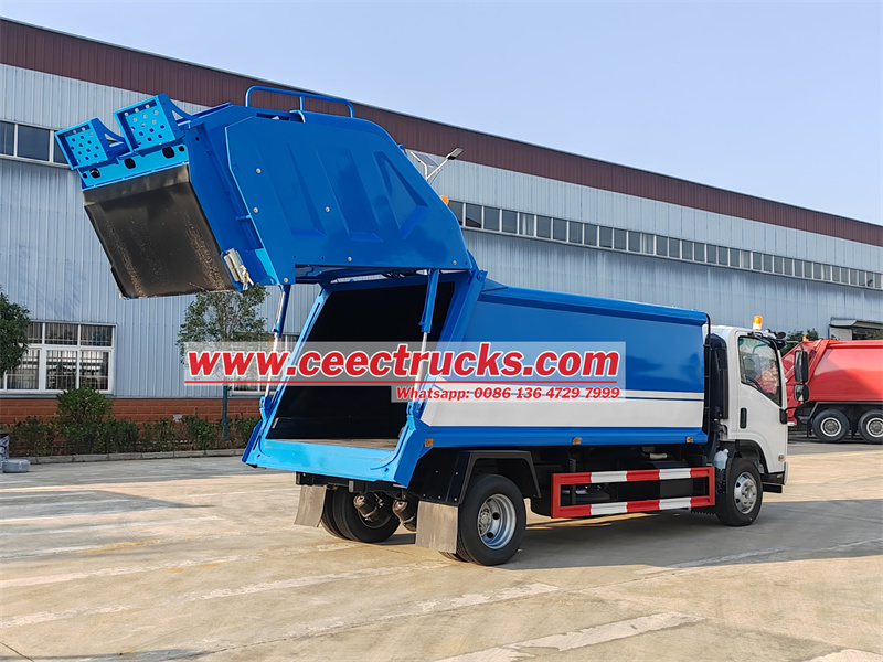 ISUZU NPR 10cbm garbage  compactor truck