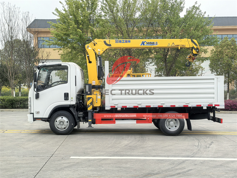 ISUZU ELF cargo truck with 5tons crane ISUZU ELF cargo truck with 5tons crane