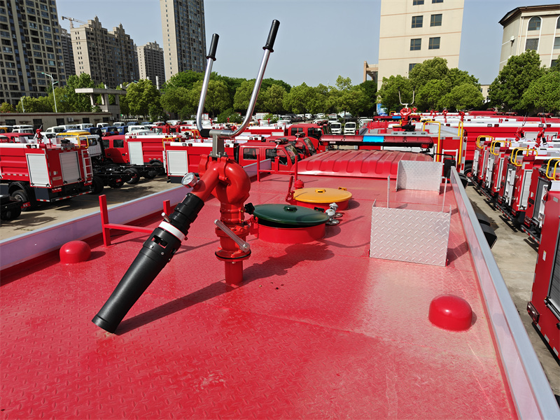 Isuzu pumper fire engine truck top view