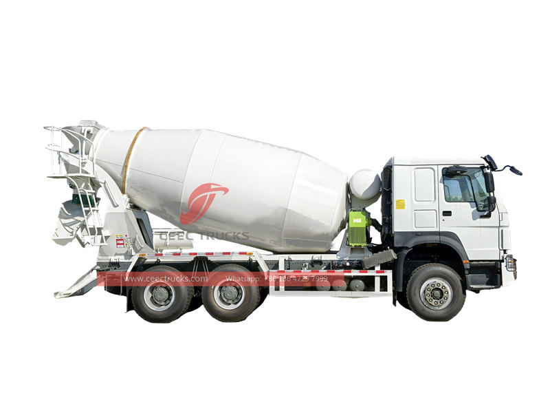 HOWO heavy concrete mixer truck