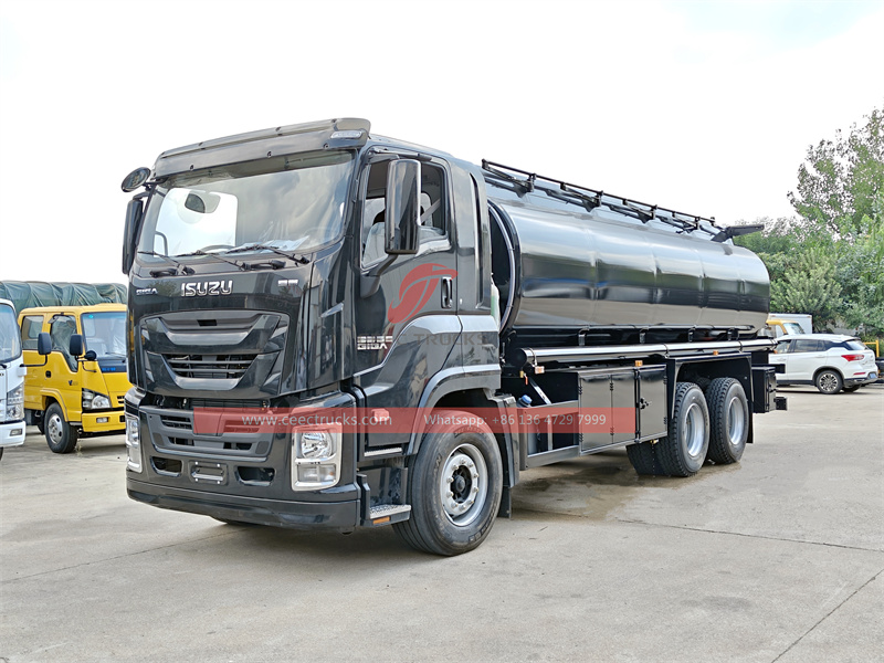 Isuzu GIGA fuel tank truck