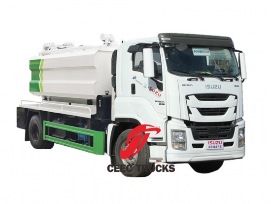 Isuzu GIGA vacuum truck with Jet Cleaner