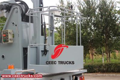 Isuzu brand Insulated Bucket Manlift Truck