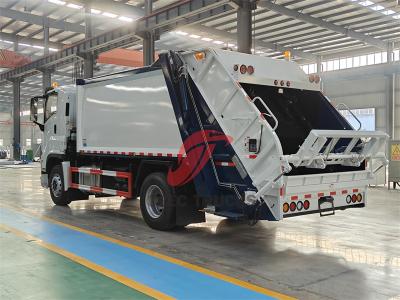 Isuzu new FVR GIGA truck with compactors