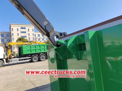 Isuzu 18 T hook lift garbage loader with hydraulic crane