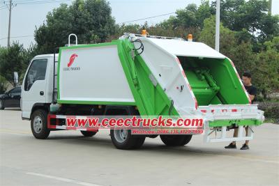 ISUZU mini ELF NKR 5CBM rear loader garbage truck