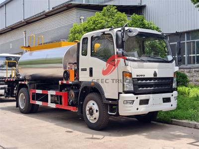 Howo Emulsion Asphalt Bitumen Distributor Truck