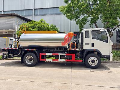 Howo Emulsion Asphalt Bitumen Distributor Truck