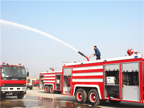 Руководство ceec - пожарная машина isuzu для порошков, пены и воды