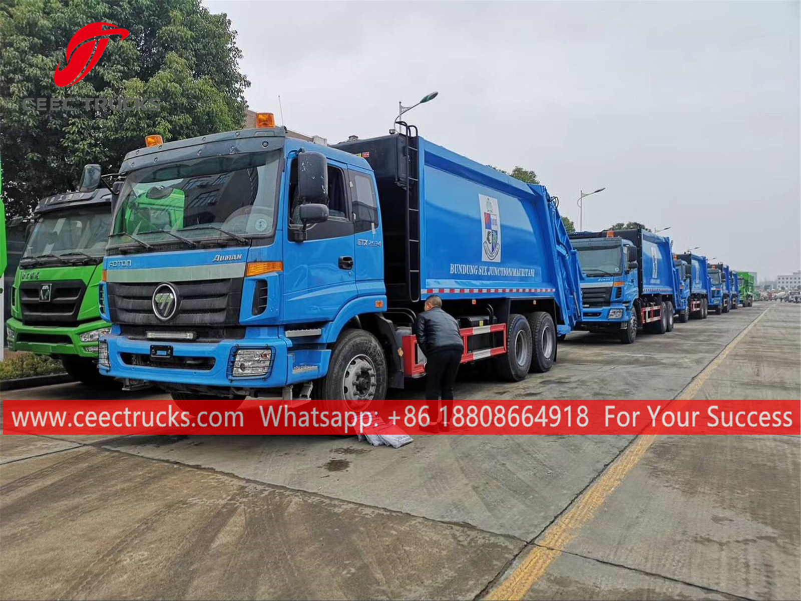Гамбия - 18 единиц мусоровозов на экспорт